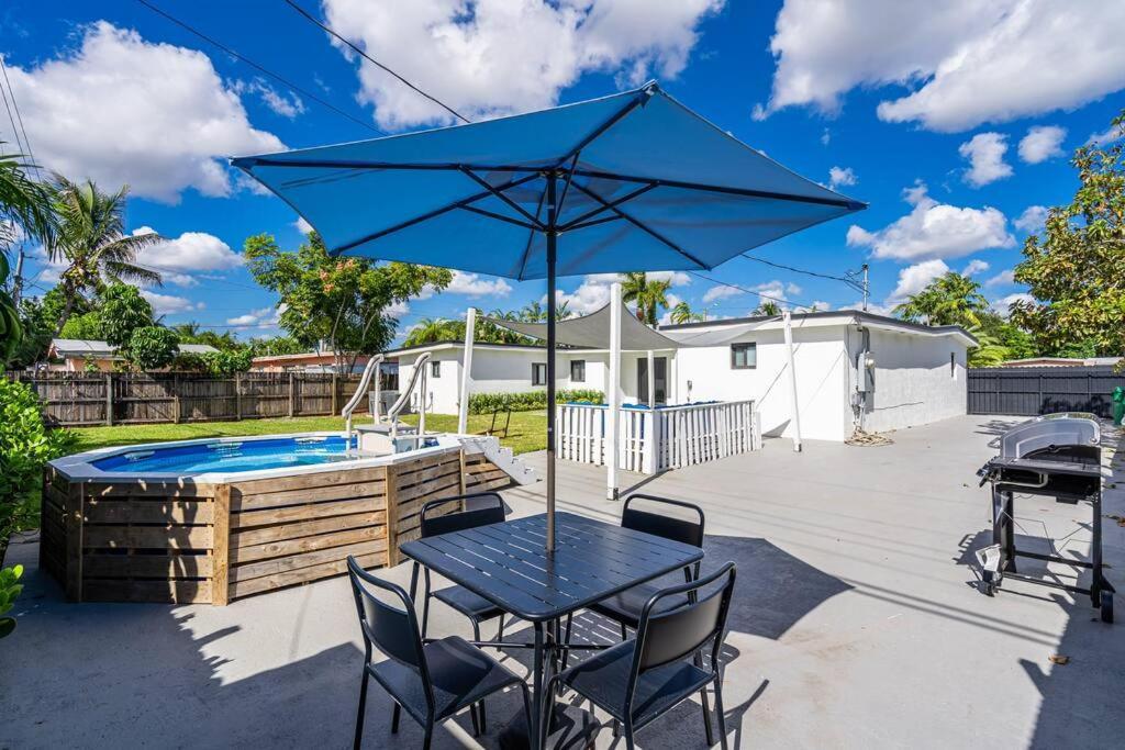 Casa De Miller Vila Tamiami Exterior foto